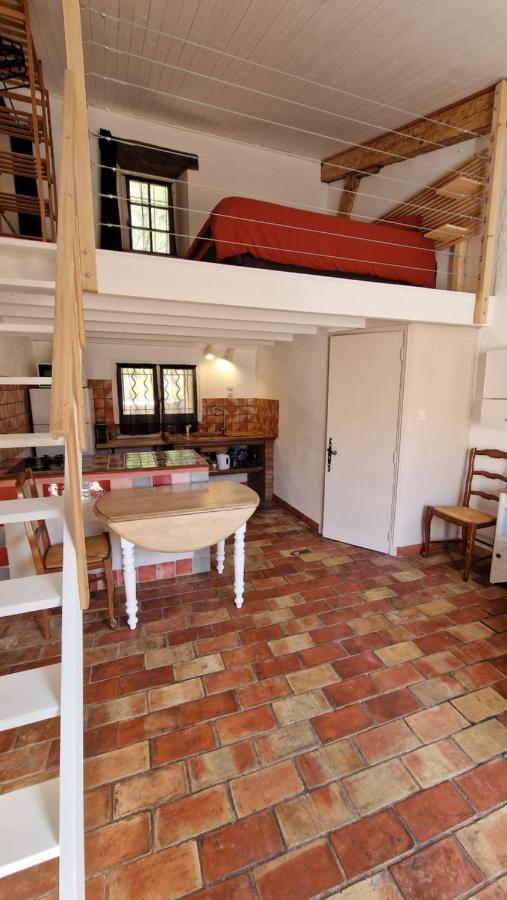 Studio Au Pied De La Sainte Victoire Puyloubier Extérieur photo