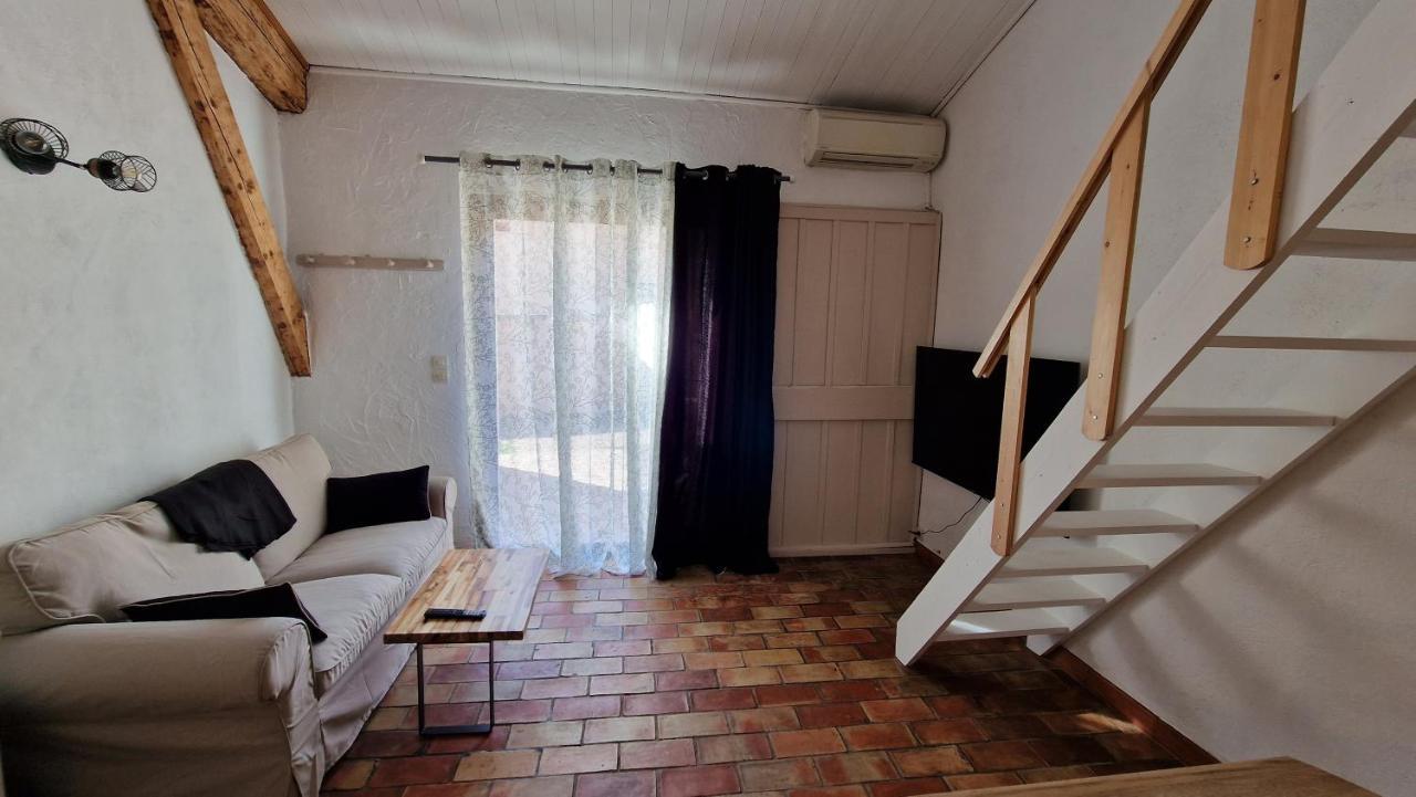 Studio Au Pied De La Sainte Victoire Puyloubier Extérieur photo
